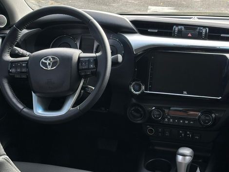 Toyota Hilux CD SRX 4x4 2.8 TDI 16V Diesel Aut.