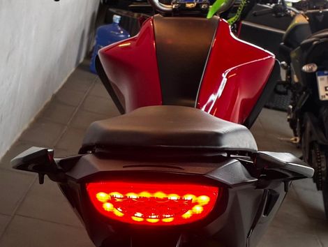 HONDA CB 300F Twister Flex