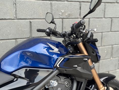 HONDA CB 500F