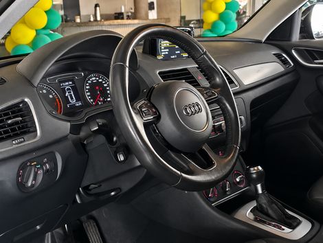 Audi Q3 1.4 TFSI/TFSI Flex S-tronic 5p