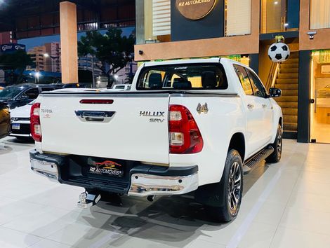 Toyota Hilux CD SRV 4x4 2.8 TDI Diesel Aut.