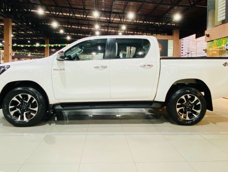 Toyota Hilux CD SRV 4x4 2.8 TDI Diesel Aut.