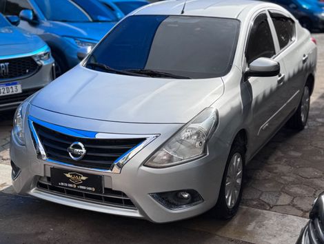 Nissan VERSA 1.0 12V FlexStart 4p Mec.