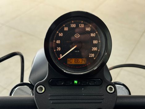 Harley HARLEY DAVIDSON/XL883N