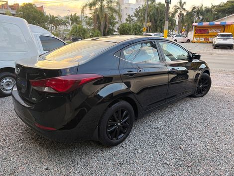 Hyundai Elantra GLS 2.0 16V Flex Aut.