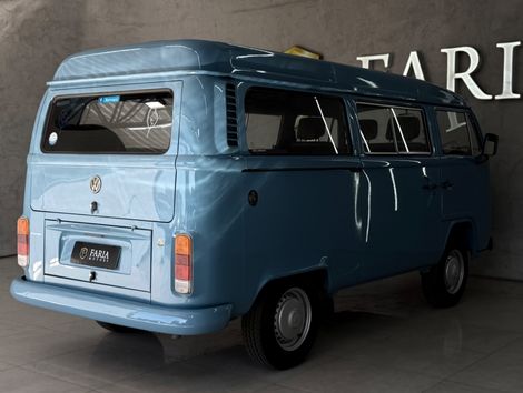 VolksWagen Kombi Standard/ Luxo/ Série Prata