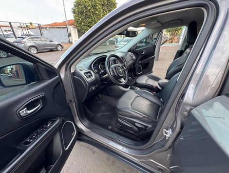 Jeep COMPASS LONGITUDE 2.0 4x2 Flex 16V Aut.