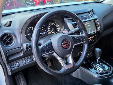 Nissan Frontier PRO4X CD 4x4 2.3 Bi-TB Die. Aut