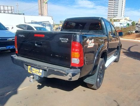 Toyota Hilux CD SRV D4-D 4x4 3.0 TDI Diesel Aut
