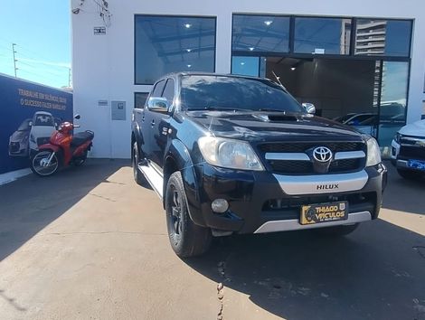 Toyota Hilux CD SRV D4-D 4x4 3.0 TDI Diesel Aut