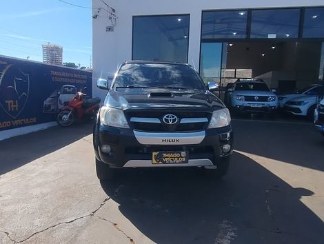Toyota Hilux CD SRV D4-D 4x4 3.0 TDI Diesel Aut