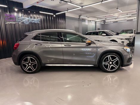 Mercedes GLA 250 Sport 2.0 TB 16V 4x2  211cv Aut.