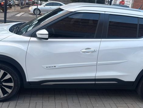 Nissan KICKS SV 1.6 16V FlexStar 5p Aut.