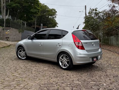 Hyundai i30 2.0 16V 145cv 5p Aut.