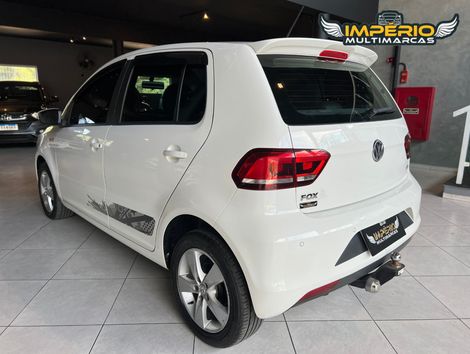 VolksWagen Fox Rock in Rio 1.6 Mi Total Flex 8V 5p
