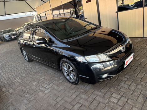 Honda Civic Sedan LXS 1.8/1.8 Flex 16V Aut. 4p