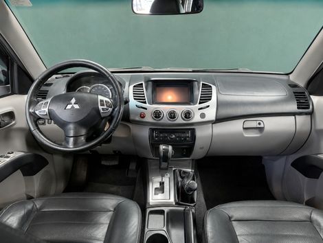 Mitsubishi L200 Triton HPE 3.2 CD TB Int.Diesel Aut
