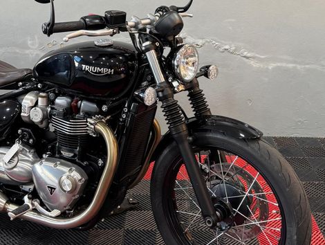 TRIUMPH BONNEVILLE BOBBER 1200cc