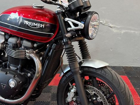 TRIUMPH Speed Twin 1200cc