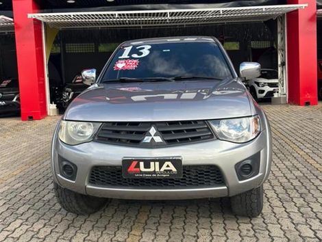 MITSUBISHI 2.4 HLS 4X2 CD 16V FLEX 4P MANUAL