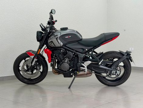 TRIUMPH TRIDENT 660