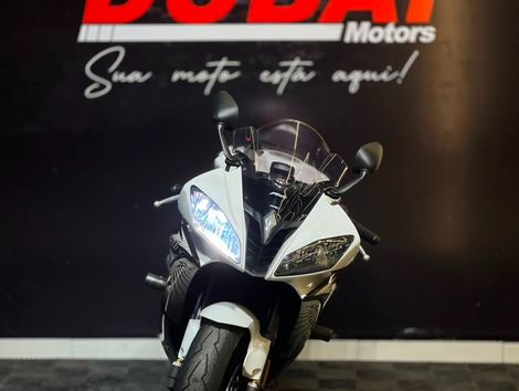 YAMAHA YZF R-6 600