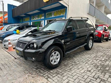 Mitsubishi Pajero Sport HPE 2.5 4x4 Diesel Mec.