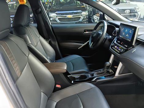 Toyota Corola CROSS XRE 2.0