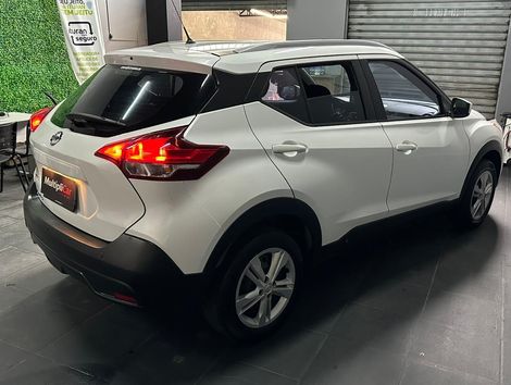 Nissan KICKS S Direct 1.6 16V Flex 5p Aut.
