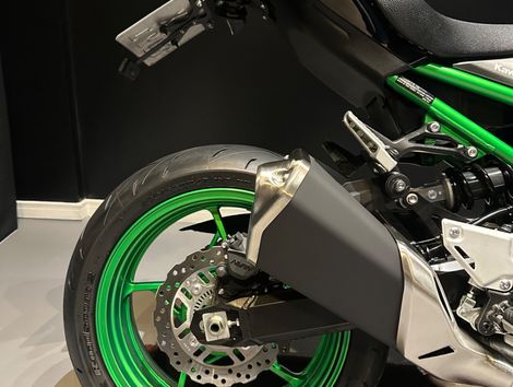 KAWASAKI Z 900