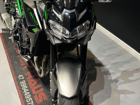 KAWASAKI Z 900