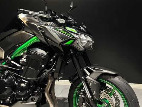 KAWASAKI Z 900