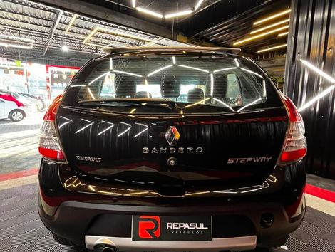 Renault SANDERO STEPWAY Hi-Flex 1.6 16V 5p Aut.