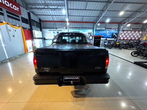 Ford F-250 XL 4.2 Turbo Diesel