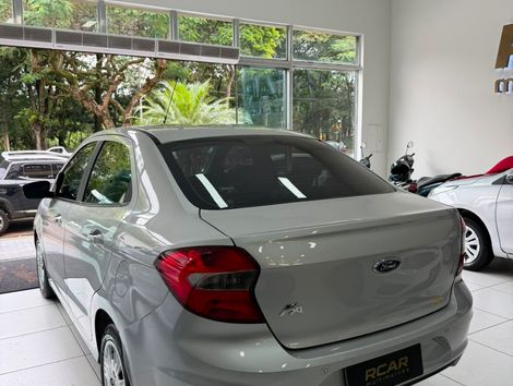Ford Ka 1.5 Sedan SE 12V Flex 4p Mec.