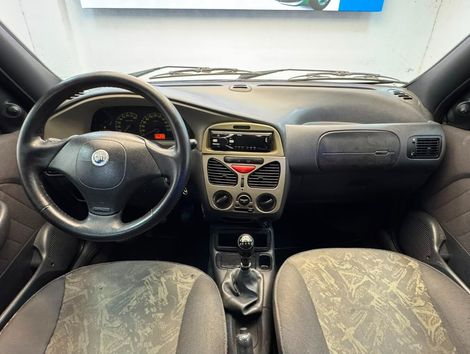 Fiat Palio Weekend Adventure 1.8 8V 103cv 4p