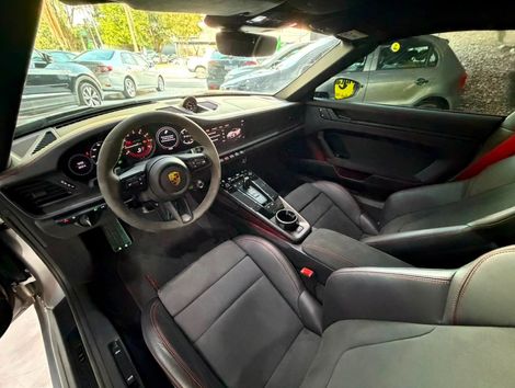 Porsche 911 Targa 4 GTS 3.0 