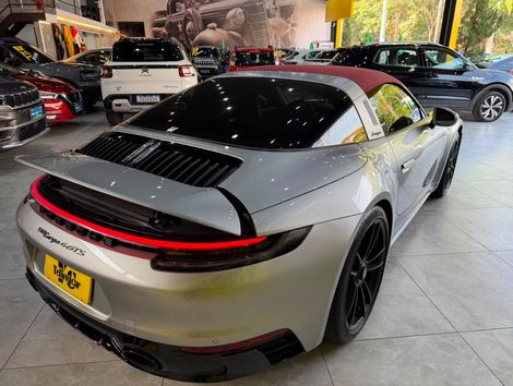 Porsche 911 Targa 4 GTS 3.0 