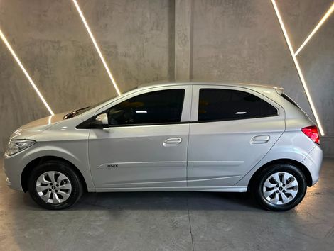 Chevrolet ONIX HATCH LS 1.0 8V FlexPower 5p Mec.