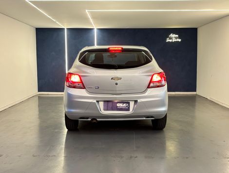 Chevrolet ONIX HATCH Joy 1.0 8V Flex 5p Mec.