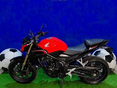 HONDA CB 500F