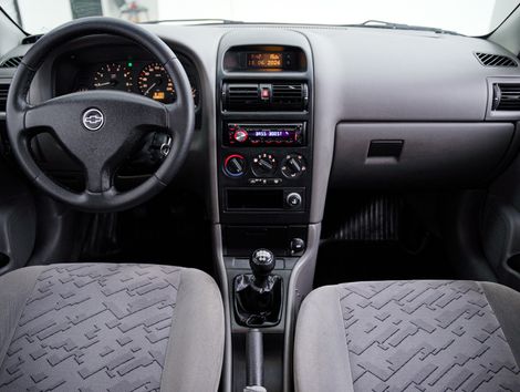 Chevrolet Astra Sedan 2.0/CD/ Expres.GLS 2.0 8V 4p