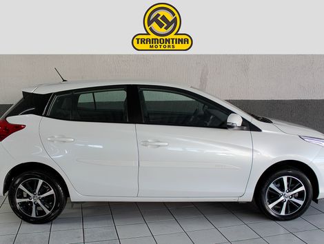 Toyota YARIS XS Connect 1.5 Flex 16V 5p Aut.