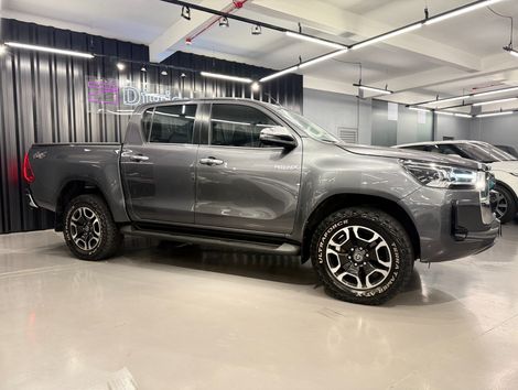 Toyota Hilux CD SRX 4x4 2.8 TDI 16V Diesel Aut.