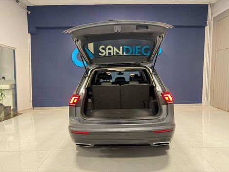 VolksWagen TIGUAN Allspac Comf 250 TSI 1.4 Flex
