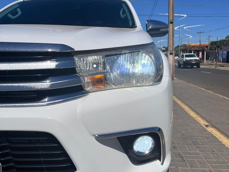 Toyota Hilux CD SRV 4x4 2.8 TDI Diesel Aut.
