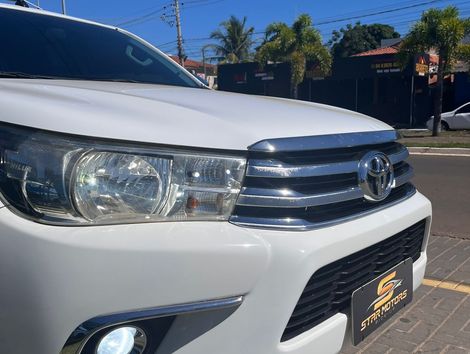 Toyota Hilux CD SRV 4x4 2.8 TDI Diesel Aut.