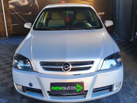 Chevrolet Astra 2.0 8V/ CD 2.0 8V Hatchback 5p Mec