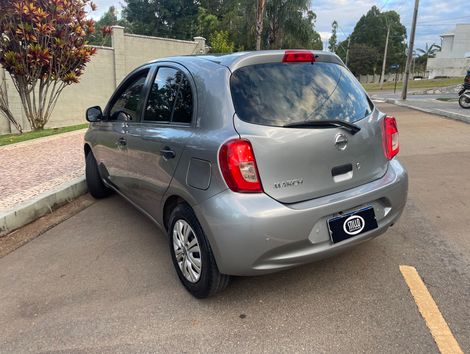 Nissan MARCH 1.0 12V Flex 5p