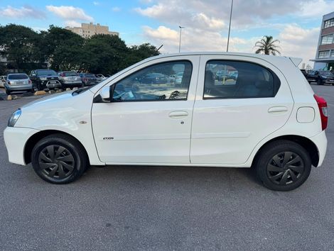 Toyota ETIOS X 1.3 Flex 16V 5p Aut.
